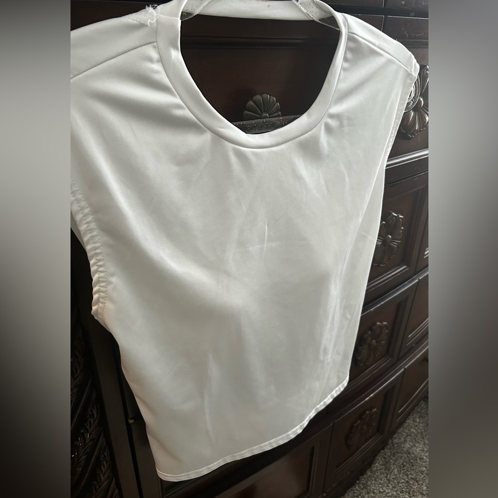 SHEIN White Muscle Tee for Women